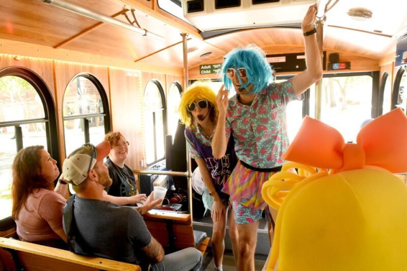 Savannah: "Savannah for Morons" Comedy Trolley Tour - An In-Depth Look at the Savannah "Morons" Tour