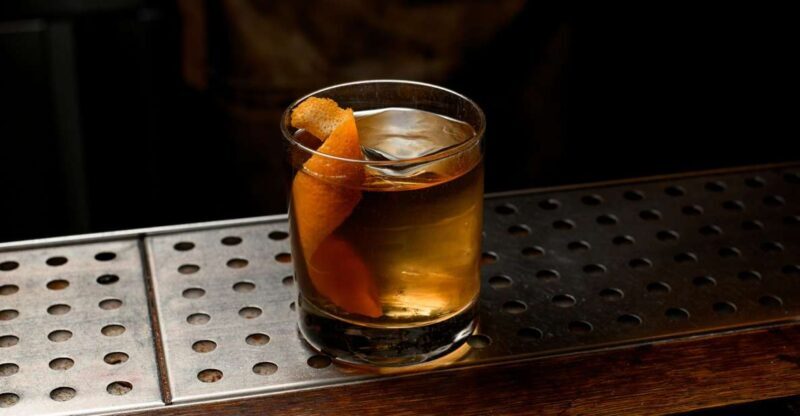 Savannah: True Crime Pub Crawl - A Deep Dive into the Experience