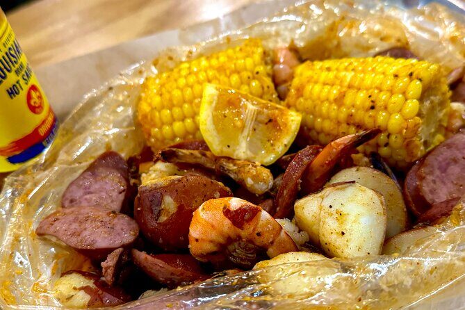 Savannah Walking Food Tour with 5 Locals Favorites Dishes - An In-Depth Look at the Savannah Food Tour