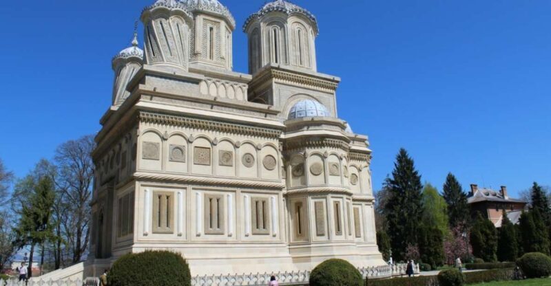 SB08 -Transfgran Adventure:Crossing in Wallachias Heart - The Practical Side: Timing, Transport, and Accessibility