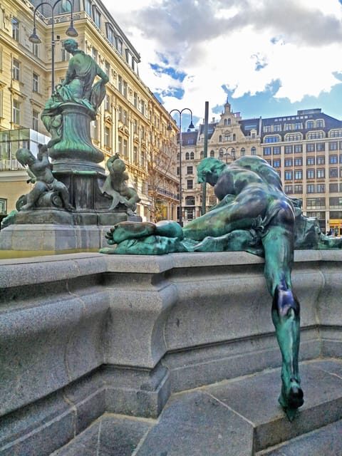 Scandals, affaires & anecdotes in Vienna - Practical Details & Value