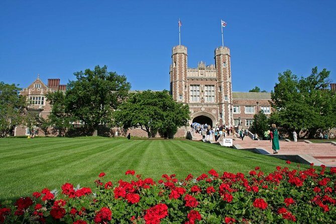Scavenger Hunt at Washington U! - A Closer Look at the Experience
