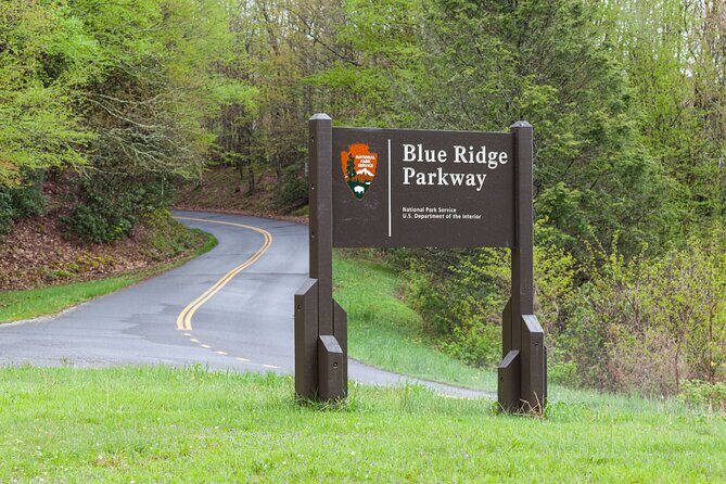Scenic Blue Ridge Parkway Self-Guided Driving Audio Tour - An In-Depth Look at the Blue Ridge Parkway Audio Tour