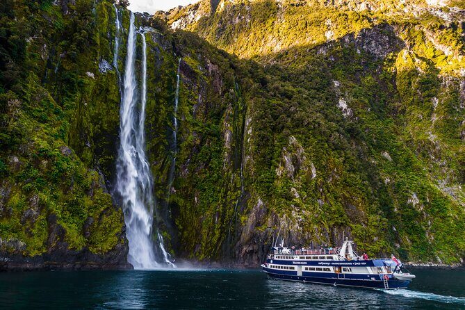 Scenic Flight Transfer to Queenstown from Milford Sound - FAQ