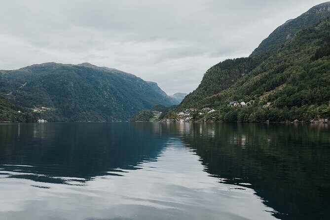 Scenic Hardangerfjord & Fyksesund RIB adventure from Norheimsund - The Sum Up