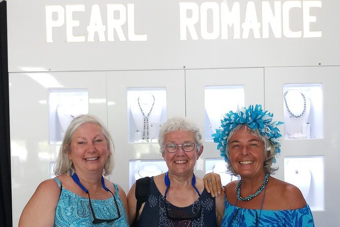 Scenic Shopping Tour from cruise ship - An In-Depth Look at the Moorea Scenic Shopping Tour