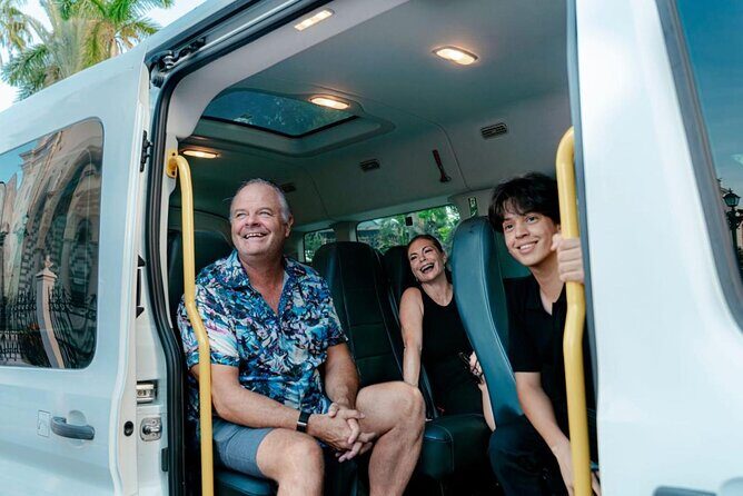 Scenic Tour in Traditional Vehicle Pneumonia in Mazatlan - Authenticity and Local Flavor