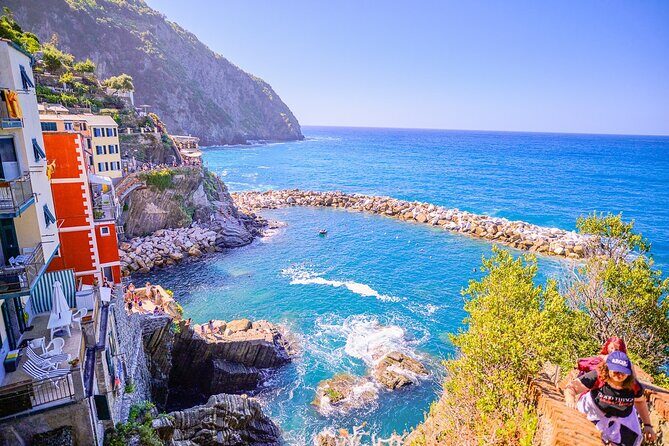 Scent of the Sea: Cinque Terre Park Full Day Trip from Florence - Starting Your Day in Florence