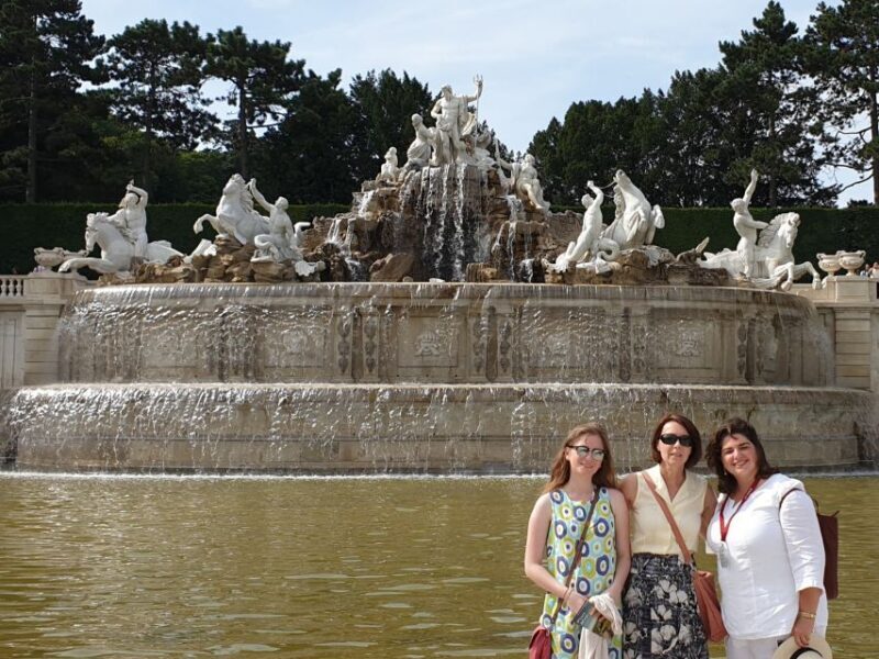Schönbrunn Palace & Gardens Tour - An In-Depth Look at the Schönbrunn Palace & Gardens Tour