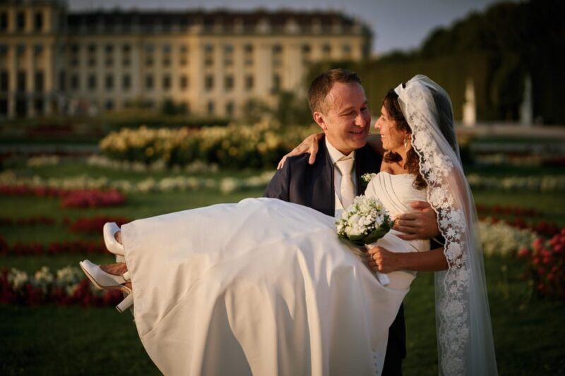 Schönbrunn Palace Private Photoshooting tour - Key Points