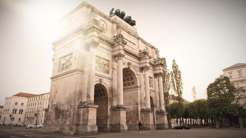 Schwabing: Insider Tour! Neighborhood, revolt, secrets in Munich's cult district - Key Points