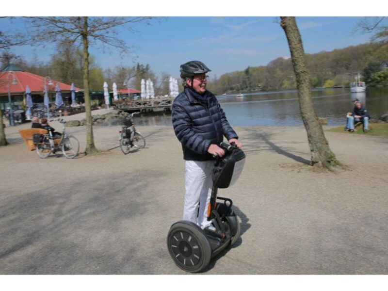 Schwalmtal: Brüggen Lakeside Segway Tour - Key Points