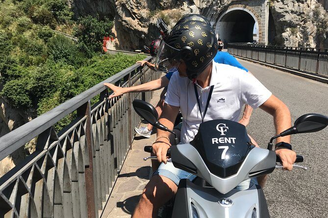 Scooter rental on the Amalfi Coast - An In-Depth Look at the Amalfi Coast Scooter Experience