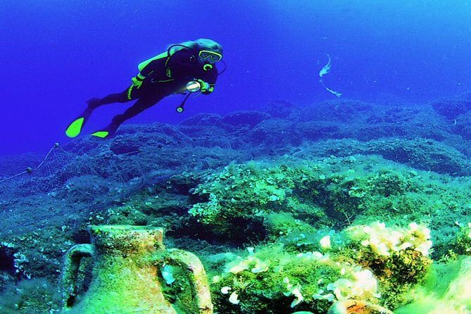 SCUBA DIVE: Kallithea's Underwater Exploration - An In-Depth Look at the Kallithea Underwater Experience