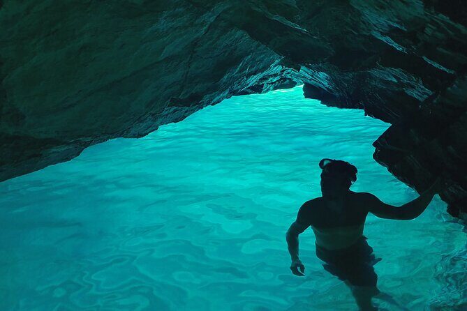Sea Kayaking and Snorkeling to Green Cave on Sipan island from Lopud - Key Points