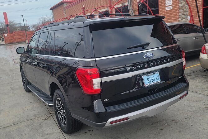 Seamless Chicago Airport Transfers with Deenil Experiences - An In-Depth Look at Deenil Experiences Airport Transfers