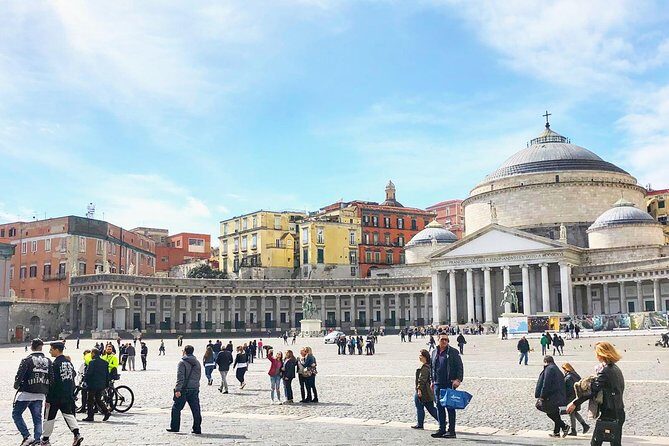 Seaside Naples Food Tour with Marina Promenade & Visit of Castel dell'Ovo - FAQ