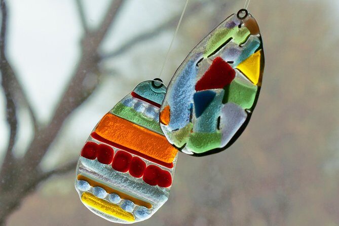 Seasonal Glass Decor Workshop - A Warm Welcome and Clear Instructions