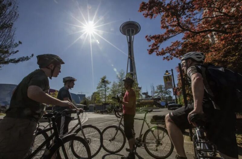 Seattle: 3 Hour Emerald City Standard Bike Tour - An In-Depth Look at the Seattle Bike Tour