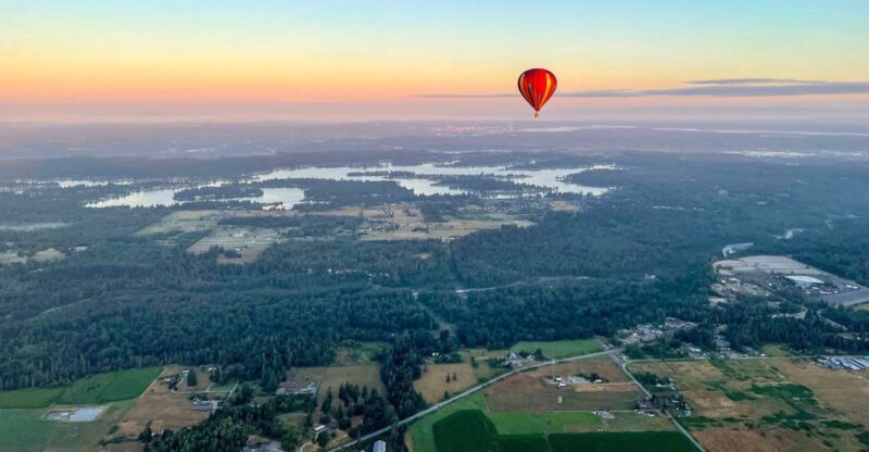 Seattle: Mt. Rainier Sunrise Hot Air Balloon Ride - The Experience: What to Expect