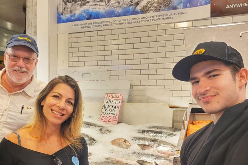 Seattle: Pike Place Market Seafood Tasting Tour - Exploring Pike Place Market: A Foodies Dream