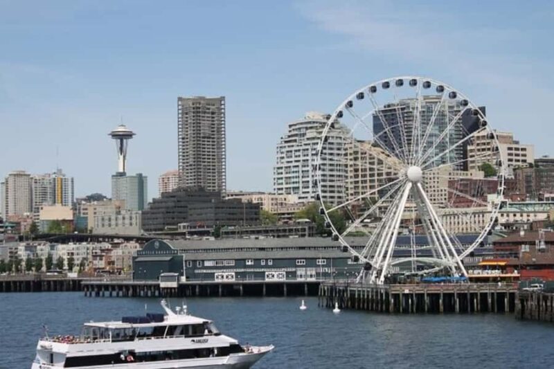 Seattle: Private custom walking tour with a local guide - Exploring Seattle with a Private Guide