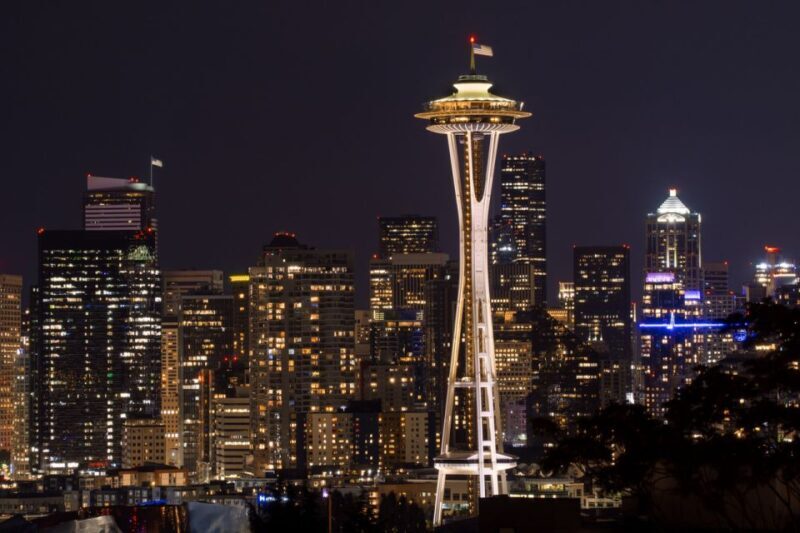 Seattle: Scenic Night Tour with Space Needle & Skywheel - Key Points