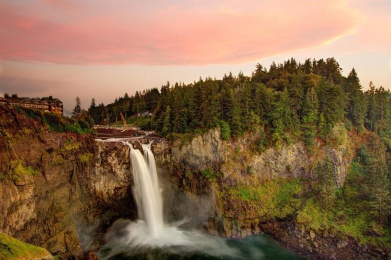 Seattle: Snoqualmie Falls and Leavenworth Day Trip - What Reviewers Say: Insights & Tips