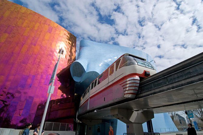 Seattle, WA Hourly Rental Around Town & Sightseeing - Introduction