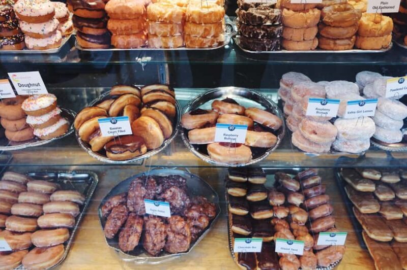 Seattles Best Donuts: Guided Walking & Tasting Tour - A Deep Dive into the Tour Experience