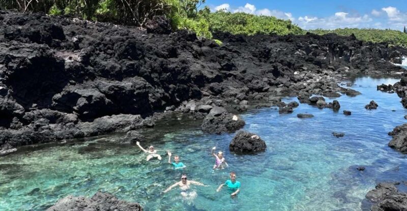 Secret Tide Pool Hike - Jungle & Coast - Private - Key Points