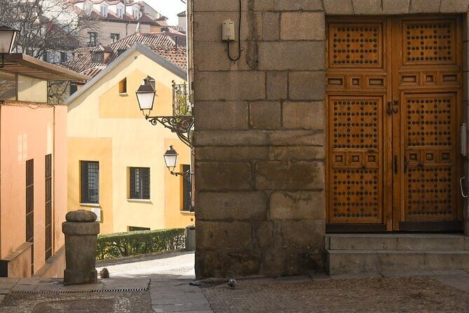 Secrets of Madrid Small Group Tour - Detailed Breakdown of the Itinerary