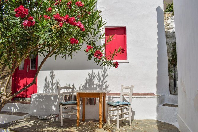 Secrets of Skopelos town - Key Points