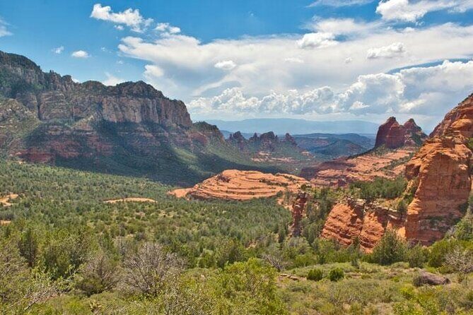 Sedona with Vineyard or Montezuma Ruins Tour from Scottsdale - Exploring Sedona with Vineyard or Montezuma Ruins Tour from Scottsdale: A Review