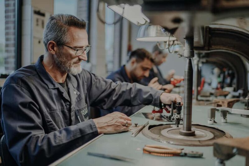 See Diamonds In Style Tour - Discover the Sparkling World of GASSAN’s See Diamonds In Style Tour