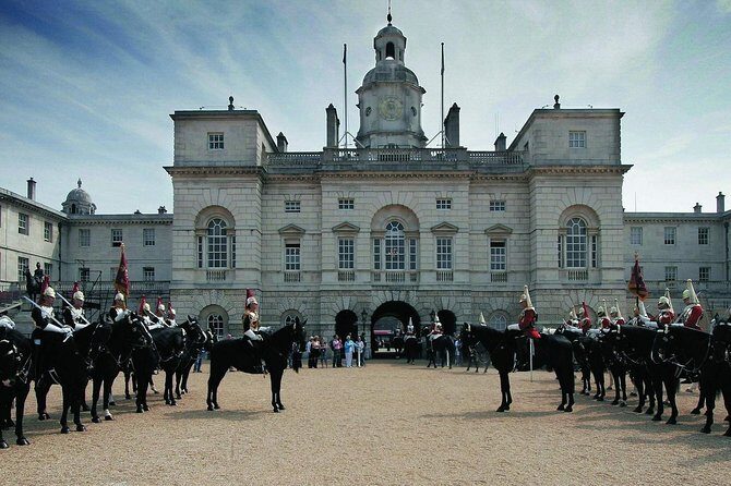 See Over 30 Top London Sights! Fun Private Tour with Local Guide - An In-Depth Look at the Itinerary