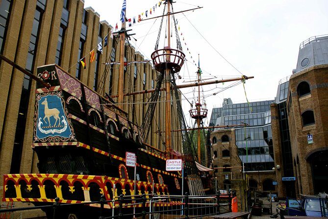 See Over 30 Top London Sights! Fun Private Tour with Local Guide - FAQ