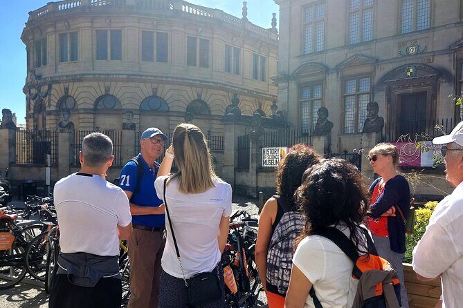 See Oxford's top sights in a small group with a local guide - Why This Tour Is a Great Choice