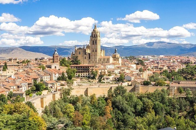 Segovia, Avila & Toledo: Small Group Guided Tour from Madrid - What Travelers Agree On