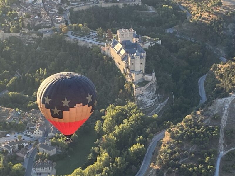 Segovia: Hot-Air Balloon Flight with Optional 3-Course Lunch - Who Should Consider This Tour?