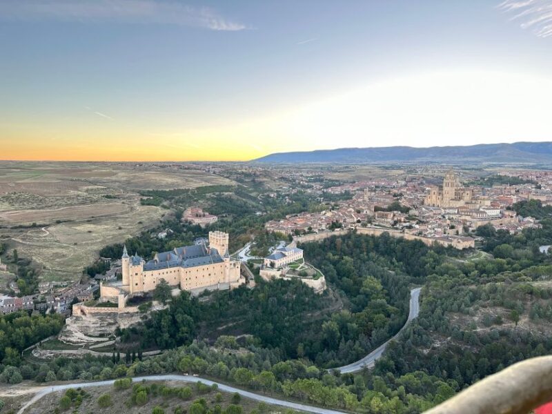 Segovia: Hot-air balloon ride with cava toast - An In-Depth Look at the Segovia Hot-Air Balloon Tour