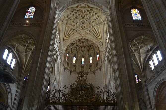 Segovia private tour from Madrid by private car - FAQ