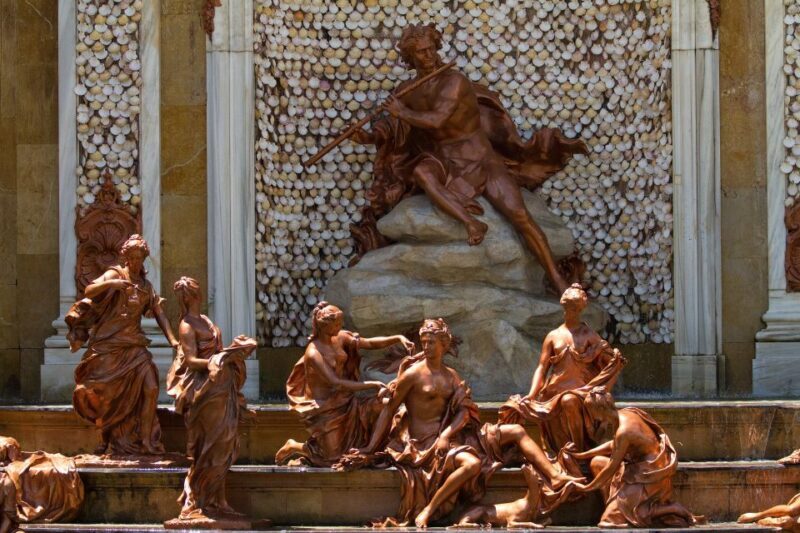 Segovia: Royal Palace of La Granja de San Ildefonso Tour - FAQ