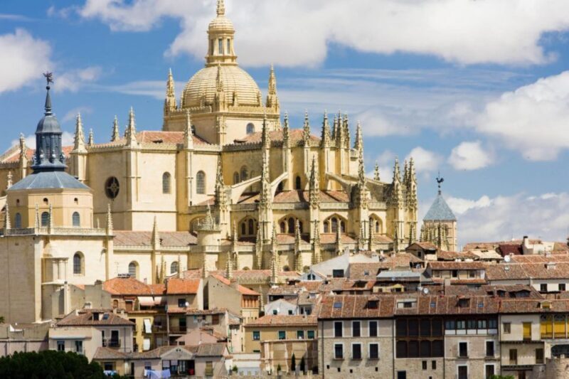 Segovia: Self-Guided Audio Tour on Your Phone - Exploring Segovia: A Self-Guided Audio Tour on Your Phone