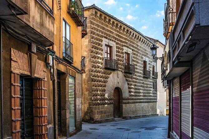 Segovia Tour with Guided Walking Tour Included - FAQ