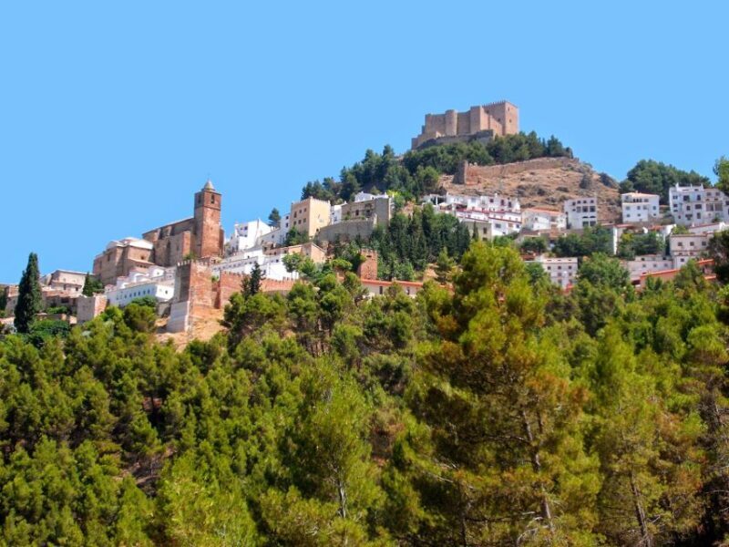 Segura de la Sierra: Highlights Walking Tour - Key Points