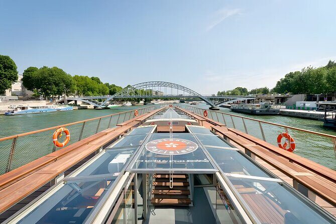 Seine River 1-Hour Sightseeing Cruise from the Eiffel Tower - Practical Tips for Your Cruise