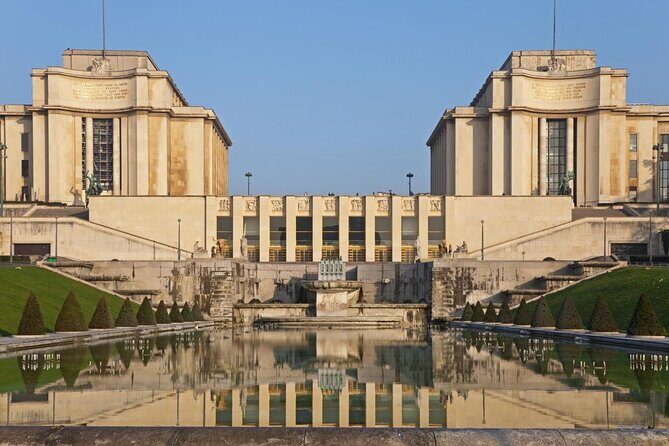 Seine River Direct Access Guided Cruise by Vedettes de Paris - Key Points