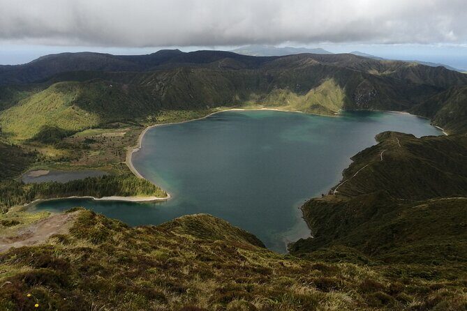 Seize your day in São Miguel with a 4x4 private tour - Key Points