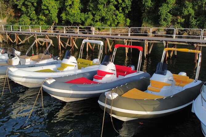 Self Drive Boat Hire - An In-Depth Look at the Self Drive Boat Experience